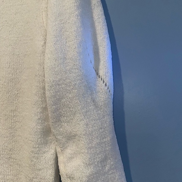Poof New York White Sweater in Small - Picture 4 of 8